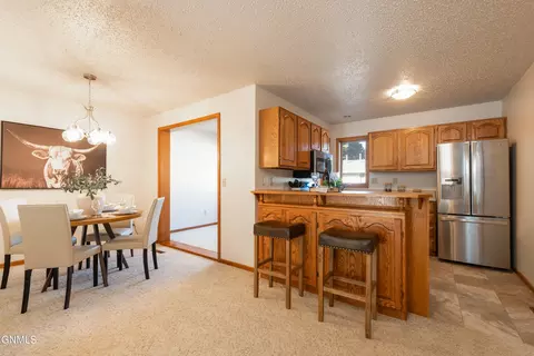 Dining - 1520 Cimarron Dr, Bismarck, ND 58503 photo 2 of 3