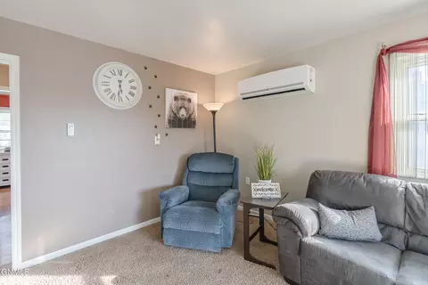 Living - 1204 1st St NE, Mandan, ND 58554 photo 3 of 3