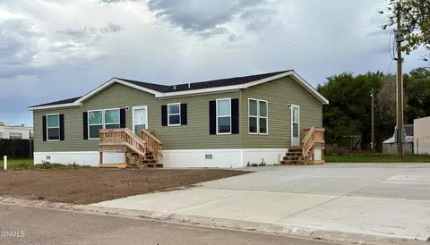 1528 46th St W, Williston, ND 58801 photo 5