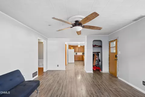 205 3rd St NW, Mandan, ND 58554 photo 24