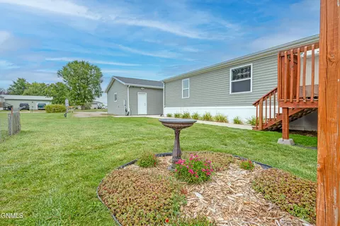 1405 48th St W, Williston, ND 58801 photo 5