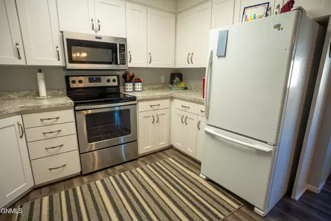 707 Interstate Ave E, Bismarck, ND 58503 photo 10