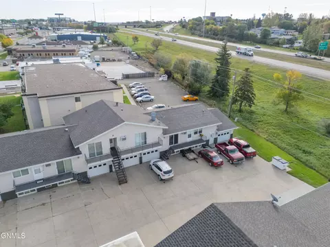 707 Interstate Ave E, Bismarck, ND 58503 photo 5
