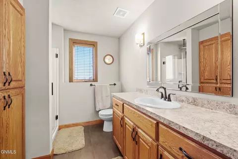 13910 Whitetail Cir, Williston, ND 58801 photo 60
