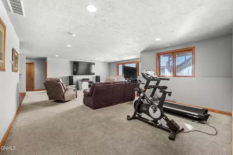13910 Whitetail Cir, Williston, ND 58801 photo 53