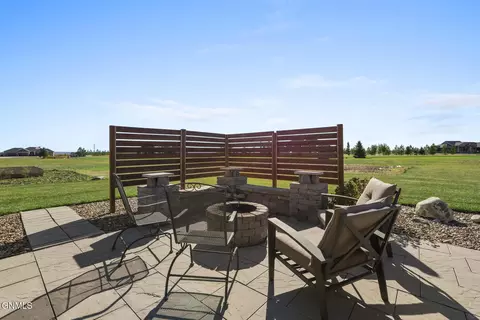 13910 Whitetail Cir, Williston, ND 58801 photo 16