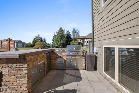 13910 Whitetail Cir, Williston, ND 58801 photo 14