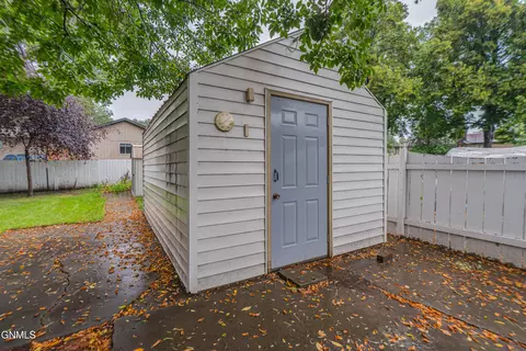 2106 Assumption Dr, Bismarck, ND 58501 photo 41