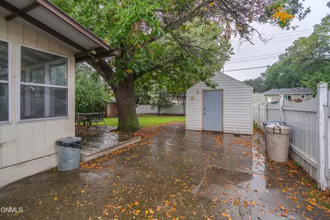2106 Assumption Dr, Bismarck, ND 58501 photo 39