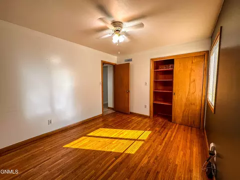1009 Riverview Ave, Bismarck, ND 58504 photo 19