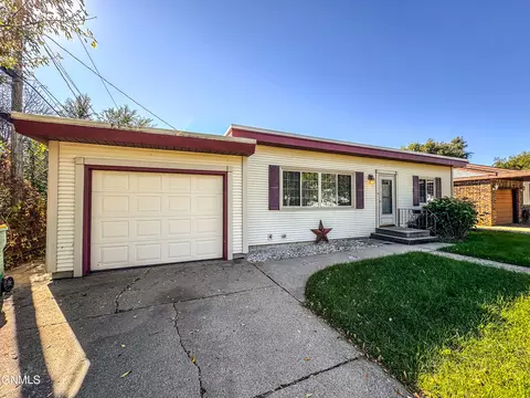 1009 Riverview Ave, Bismarck, ND 58504 photo 26