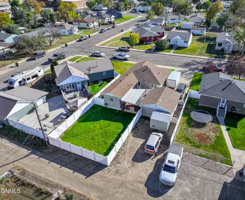 View/Area - 508 12th St W, Williston, ND 58801 photo 1 of 3