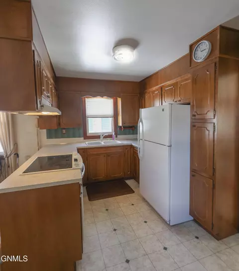 Kitchen - 508 12th St W, Williston, ND 58801 photo 1 of 2
