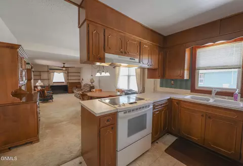 Kitchen - 508 12th St W, Williston, ND 58801 photo 2 of 2
