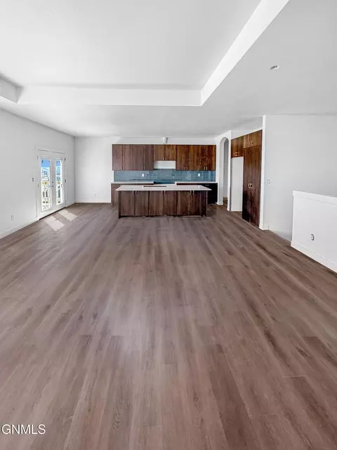 Living - 3022 29th Ave W, Williston, ND 58801 photo 2 of 4