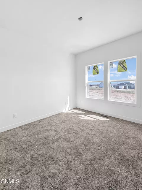Bedroom - 3022 29th Ave W, Williston, ND 58801 photo 4 of 5