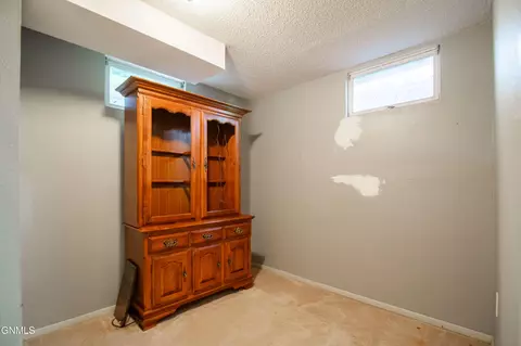 1503 Sunset Dr, Mandan, ND 58554 photo 25