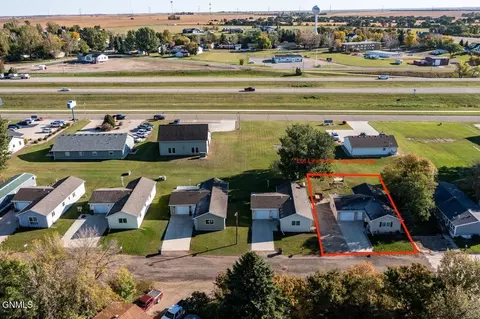 13 Garden Dr, Washburn, ND 58577