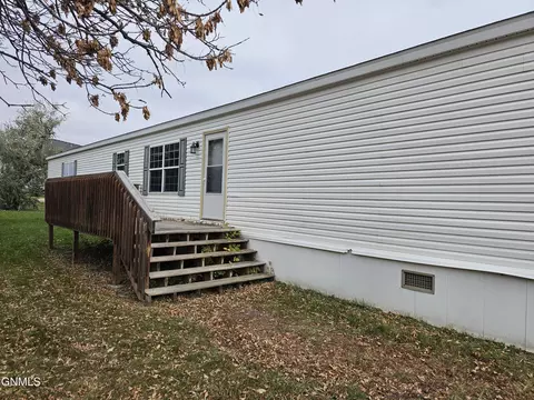 2600 University Ave, Williston, ND 58801