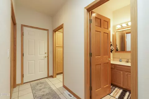 1907 Mesquite Loop, Bismarck, ND 58503 photo 15