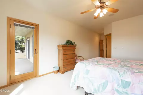 1907 Mesquite Loop, Bismarck, ND 58503 photo 19