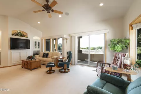 1907 Mesquite Loop, Bismarck, ND 58503 photo 9