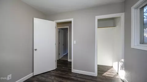 Bedroom - 421 S 15th St, Bismarck, ND 58504 photo 2 of 6