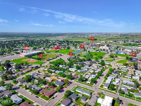 View/Area - 815 14th St W, Williston, ND 58801 photo 5 of 5