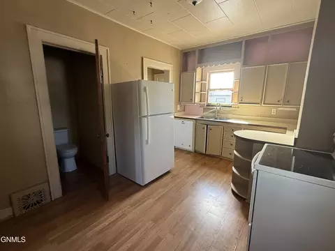 Kitchen - 913 Main St, Williston, ND 58801 photo 1 of 1