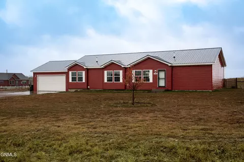 14908 Cochise St, Williston, ND 58801