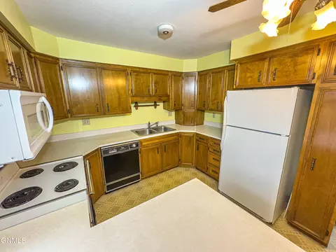 802 15th Ave W, Williston, ND 58801 photo 13