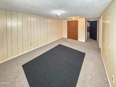 802 15th Ave W, Williston, ND 58801 photo 23