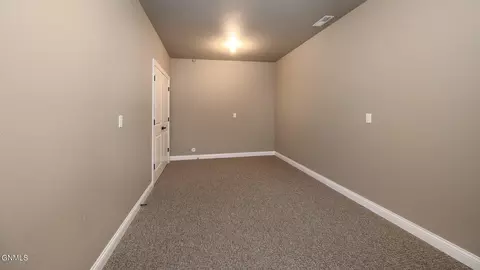 3700 Valley Dr, Bismarck, ND 58503 photo 34