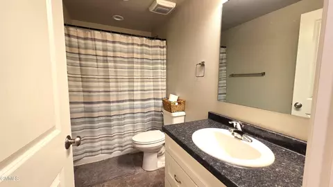 Bath - 1209 Evenson Dr, Lisbon, ND 58054 photo 6 of 9