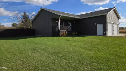 Exterior - 1209 Evenson Dr, Lisbon, ND 58054 photo 6 of 9