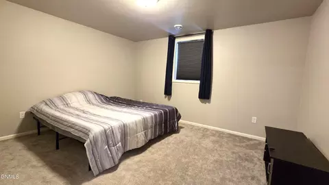 Bedroom - 1209 Evenson Dr, Lisbon, ND 58054 photo 6 of 7