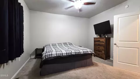 Bedroom - 1209 Evenson Dr, Lisbon, ND 58054 photo 2 of 7