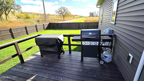 Exterior - 1209 Evenson Dr, Lisbon, ND 58054 photo 4 of 9