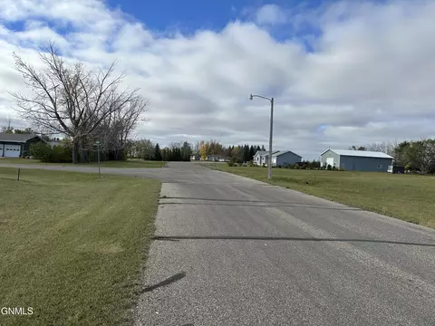 tbd Aero Dr #LOT 3, Garrison, ND 58540 photo 4