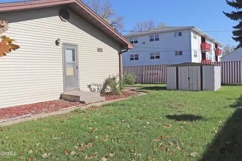 Exterior - 1919 Assumption Dr, Bismarck, ND 58501 photo 3 of 9