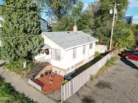 213 Washington St N, Bismarck, ND 58501