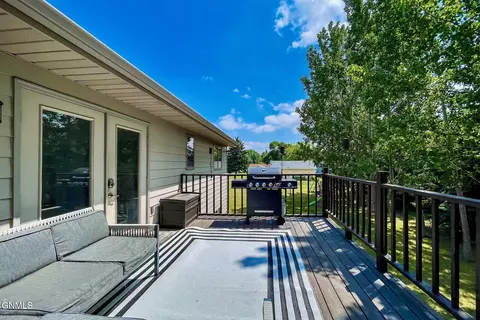 25 Walther Ave NW, Berthold, ND 58718 photo 39