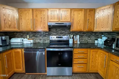 25 Walther Ave NW, Berthold, ND 58718 photo 22