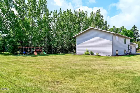 25 Walther Ave NW, Berthold, ND 58718 photo 4