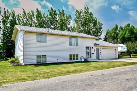 25 Walther Ave NW, Berthold, ND 58718 photo 3