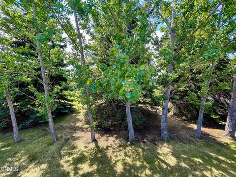 25 Walther Ave NW, Berthold, ND 58718 photo 37