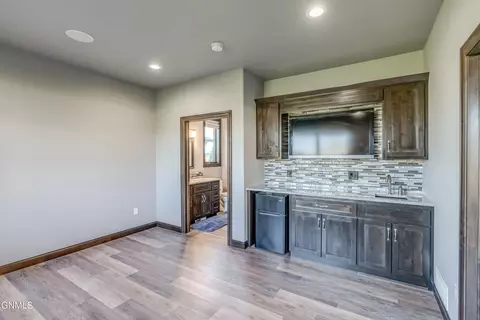 Other - 1221 Community Loop, Bismarck, ND 58503 photo 6 of 10