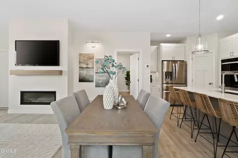 5108 Durango Dr, Bismarck, ND 58503 photo 9