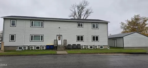 3 2nd St SE, Kulm, ND 58456