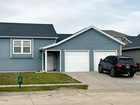 314 25th Ave NE, Watford City, ND 58854